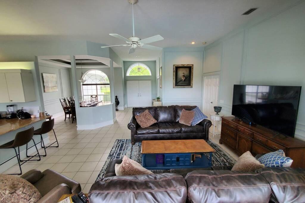 Our Beautiful Florida Vacation Home With Heated Pool Port St. Lucie Eksteriør bilde