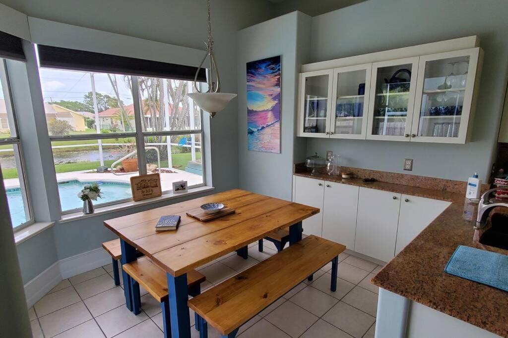Our Beautiful Florida Vacation Home With Heated Pool Port St. Lucie Eksteriør bilde